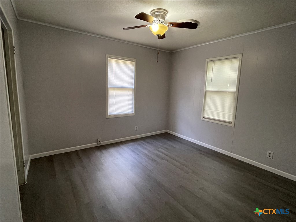 1512 E Mimosa Avenue