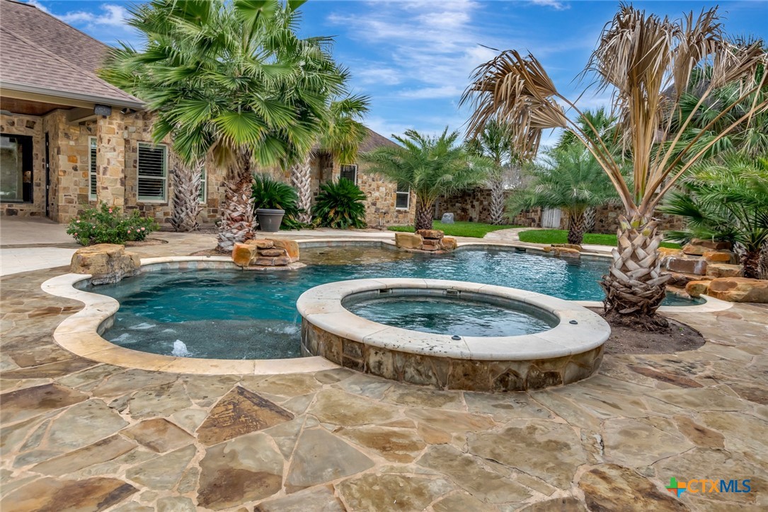 65 Brook View