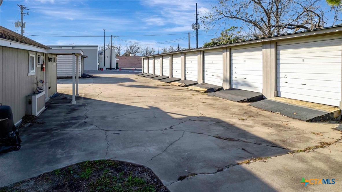 2015 Peach Street