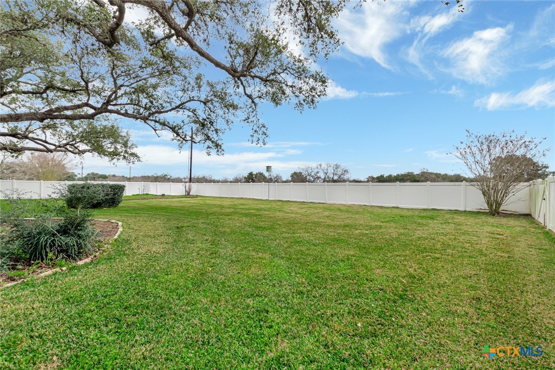 185 Lakeshore Drive