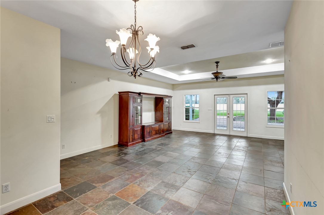 185 Lakeshore Drive