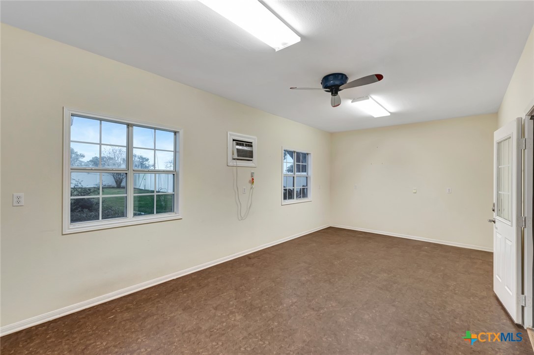 185 Lakeshore Drive
