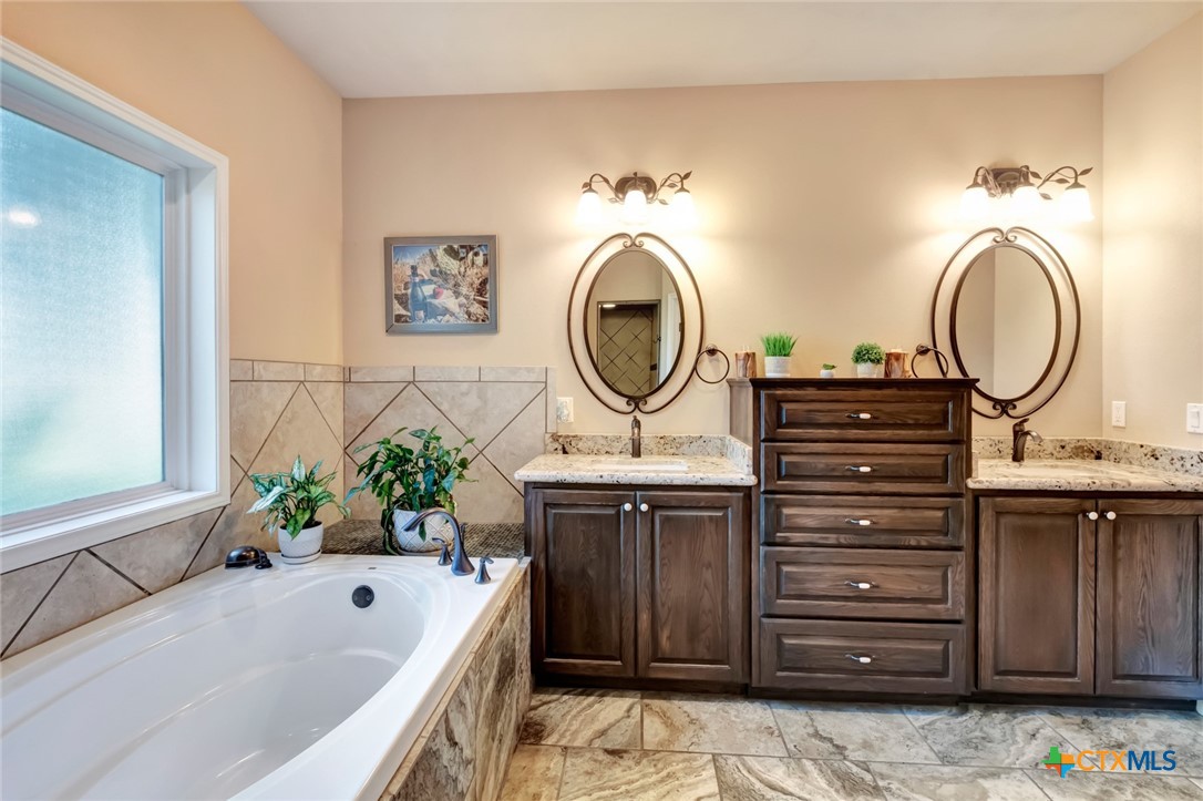 62 Grand Oak Drive