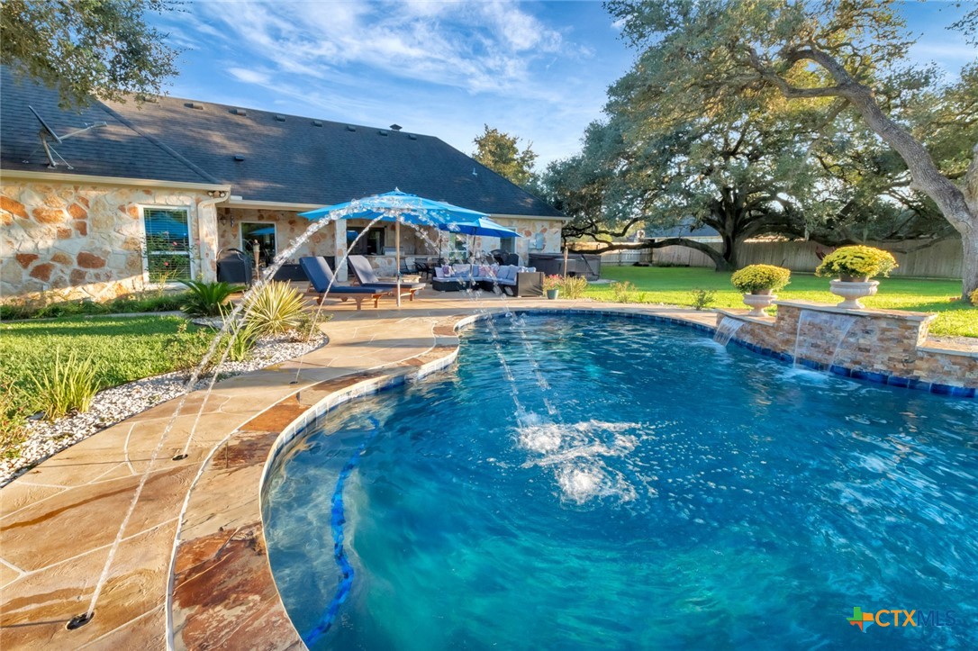 62 Grand Oak Drive