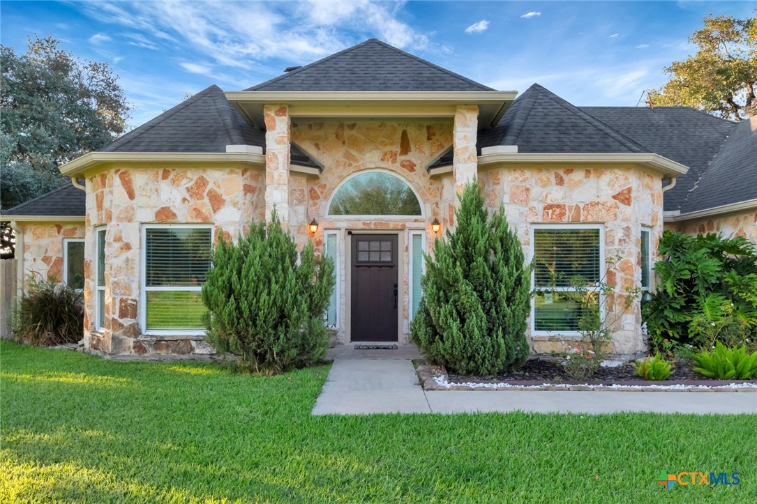 62 Grand Oak Drive