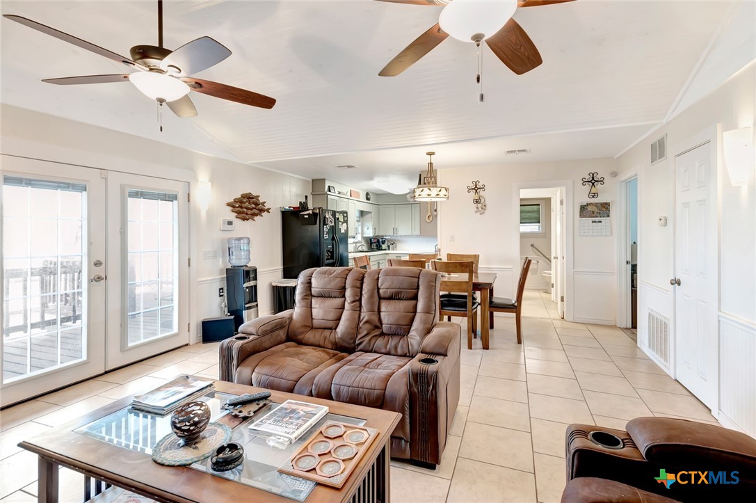 105 Copano Cove Road
