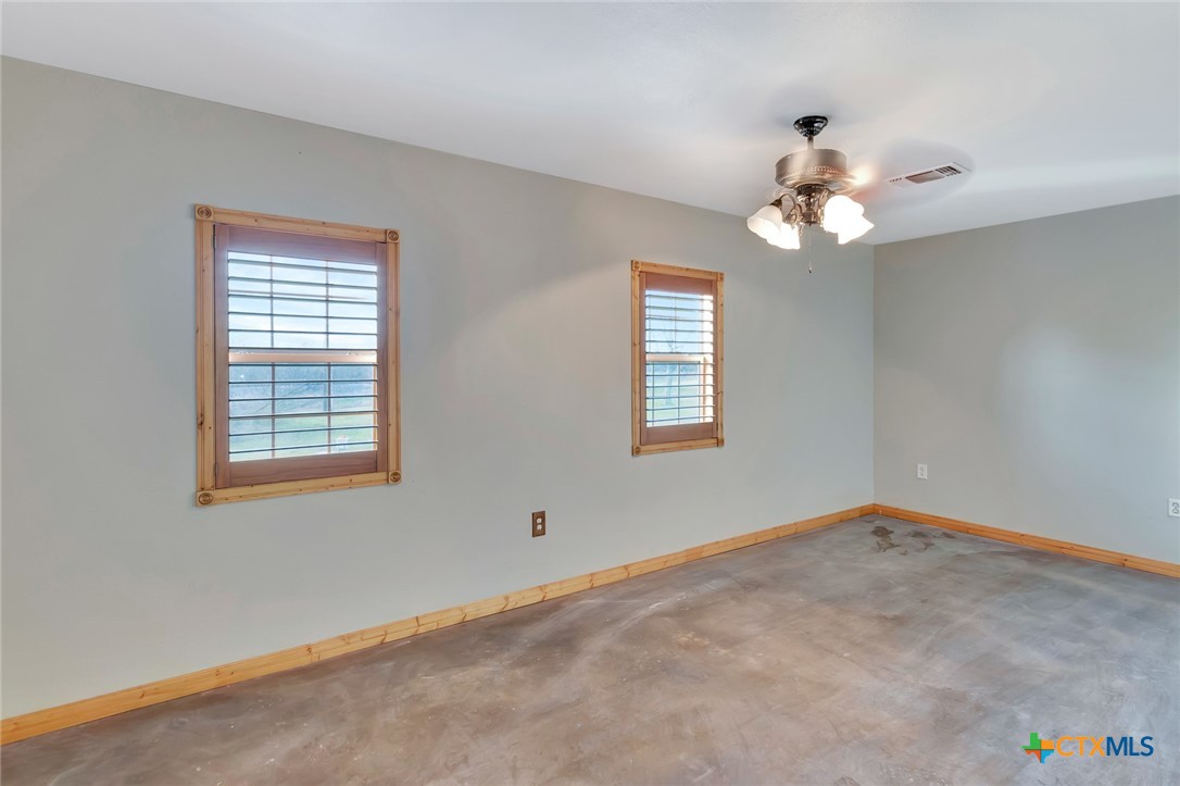 52 N Old Bloomington Road