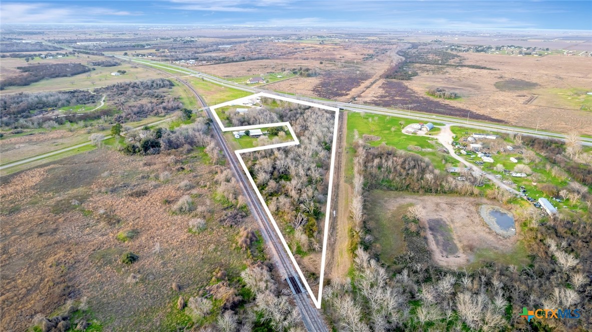 52 N Old Bloomington Road