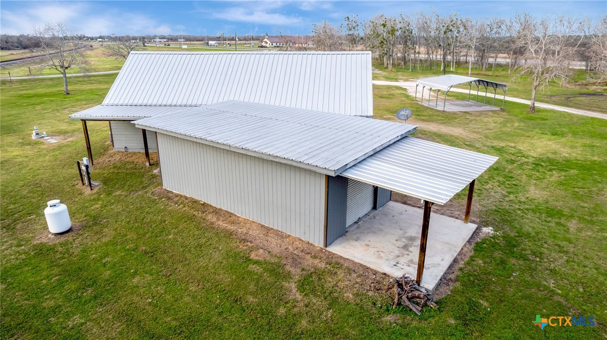 52 N Old Bloomington Road