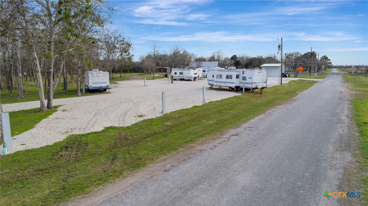 52 N Old Bloomington Road