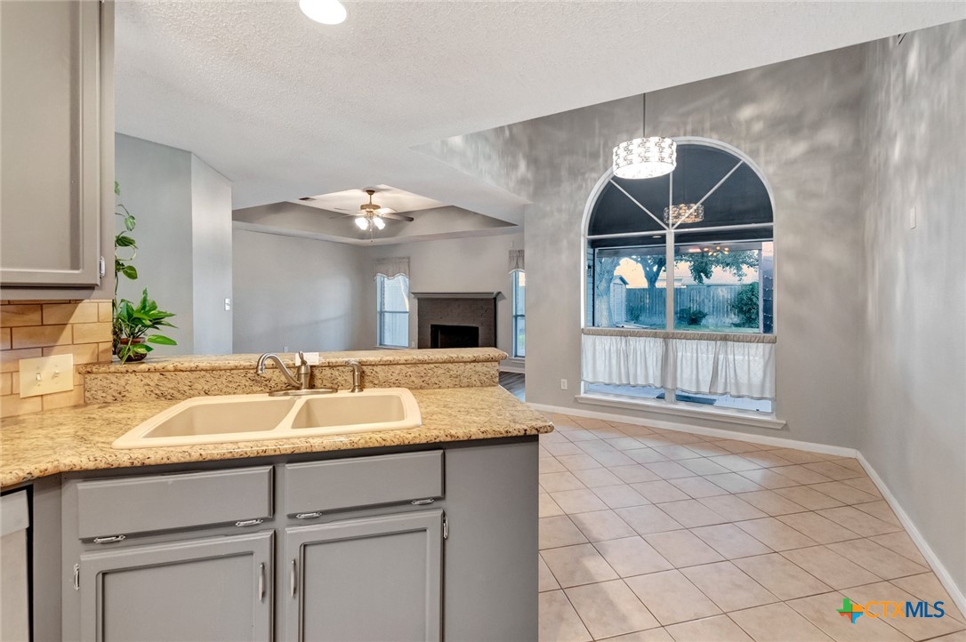 208 Ashland Creek