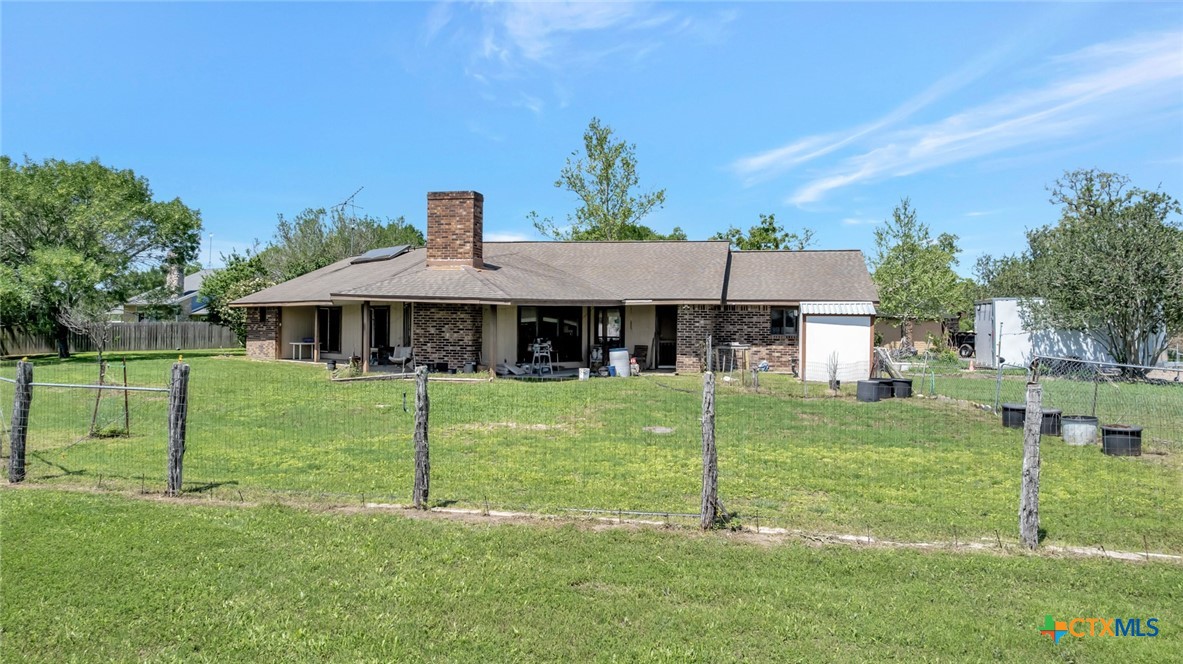 996 Carefree Drive