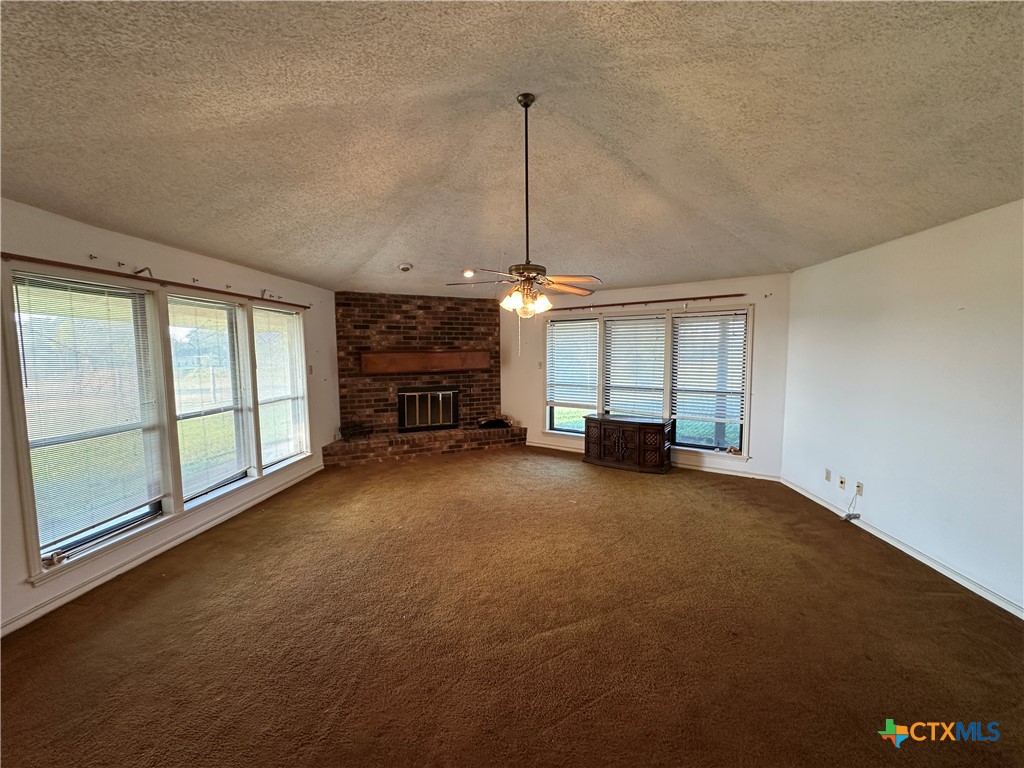 996 Carefree Drive