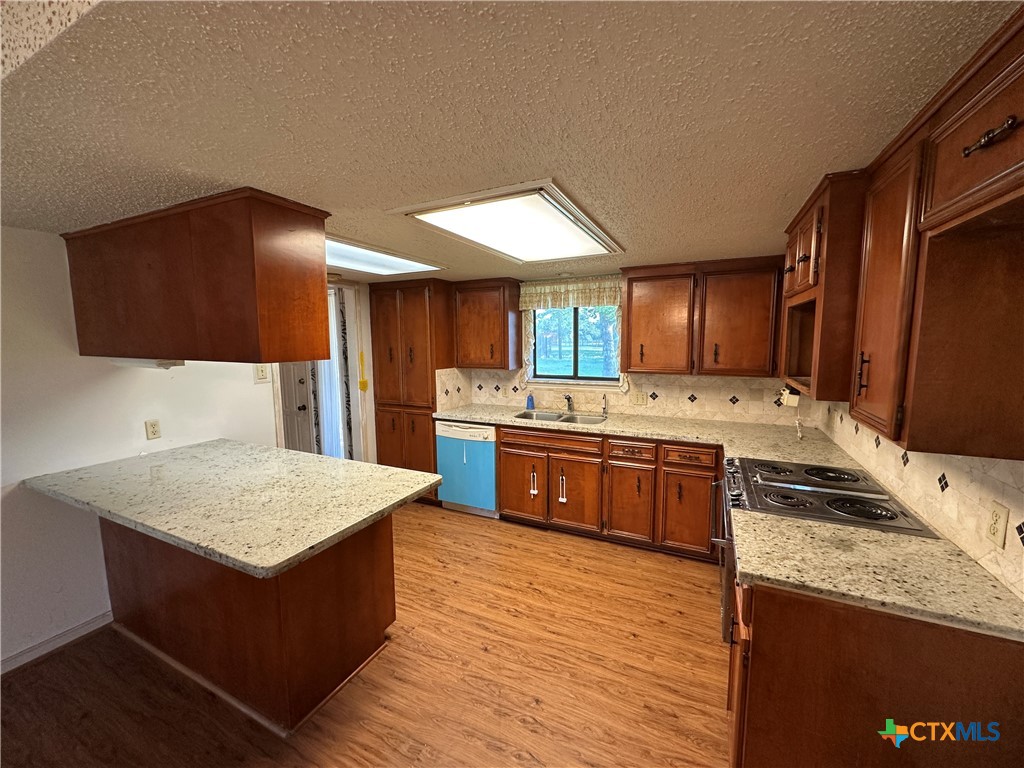 996 Carefree Drive