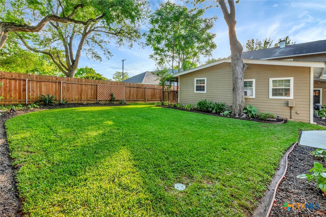 406 S Liberty Street