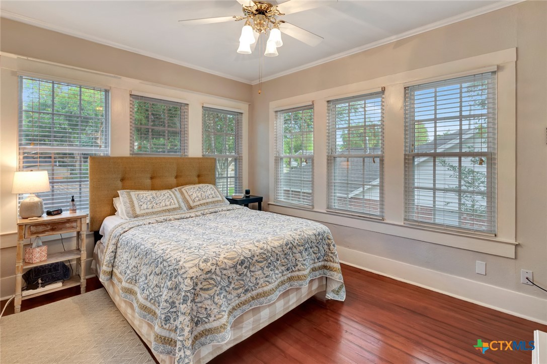 406 S Liberty Street