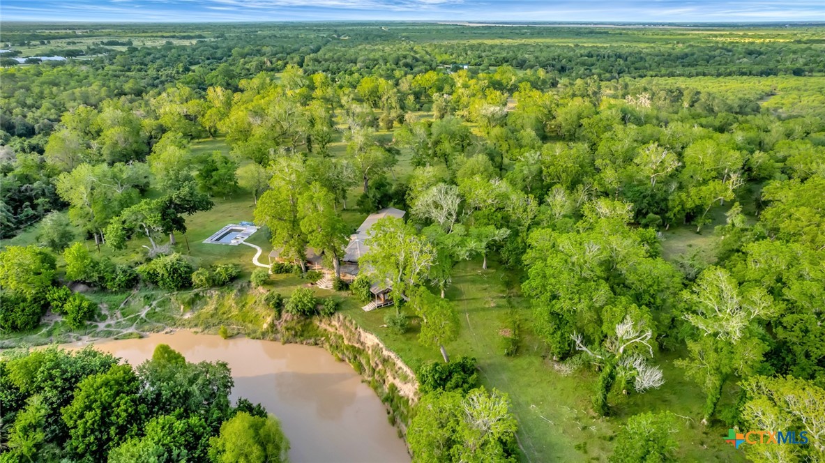 000 San Antonio River Road