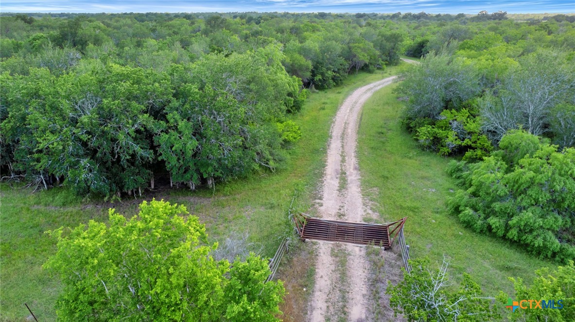 000 San Antonio River Road