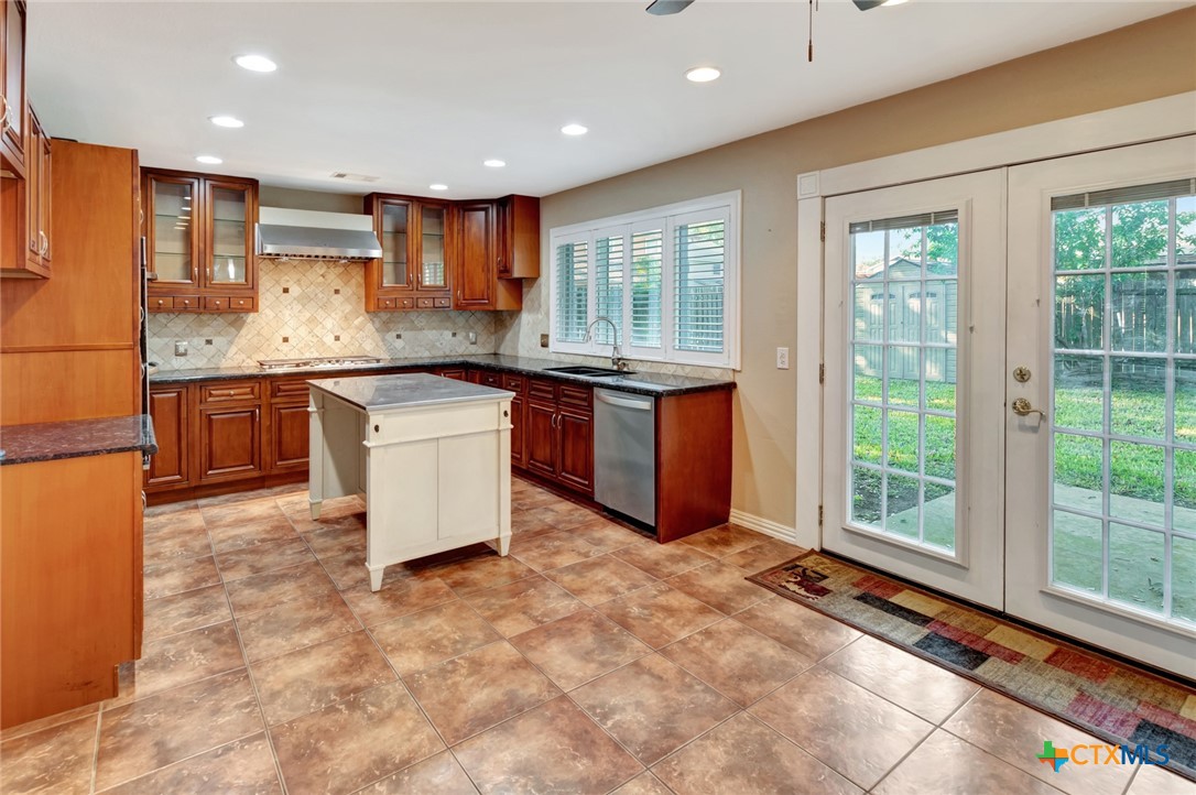 608 Chimney Rock Drive
