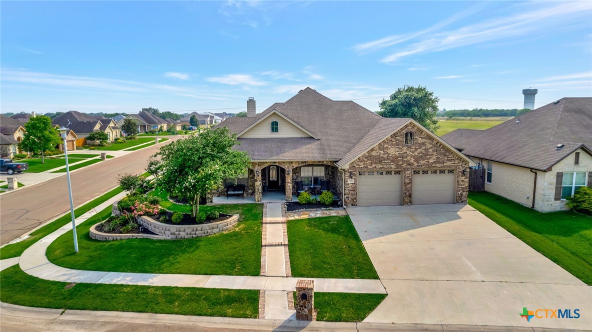 201 Pebble Brook