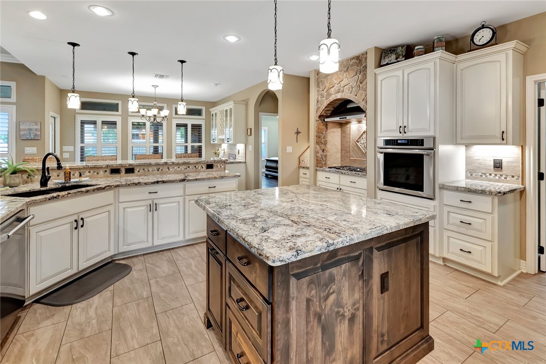 201 Pebble Brook