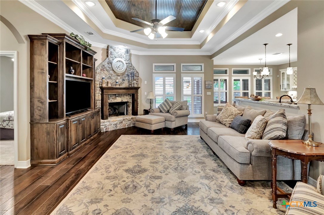 201 Pebble Brook
