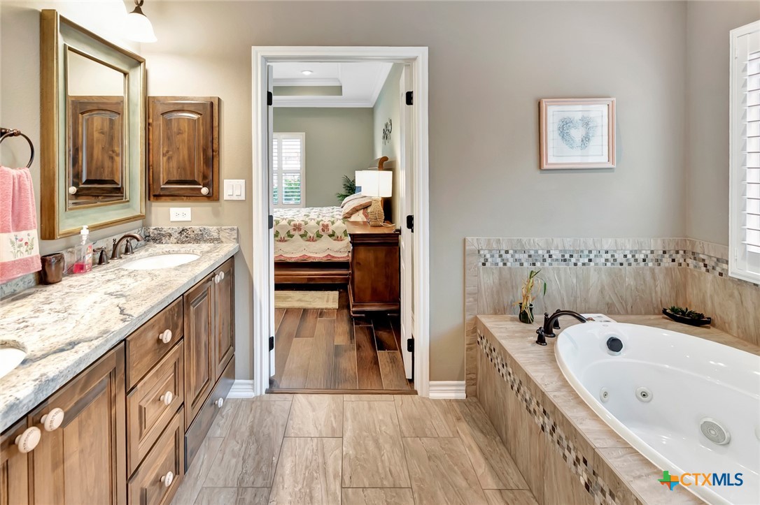 201 Pebble Brook