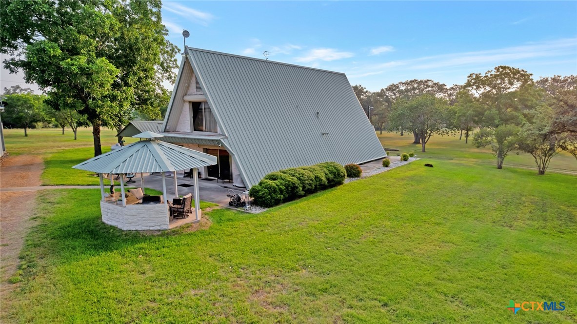 79 W Albrecht Road