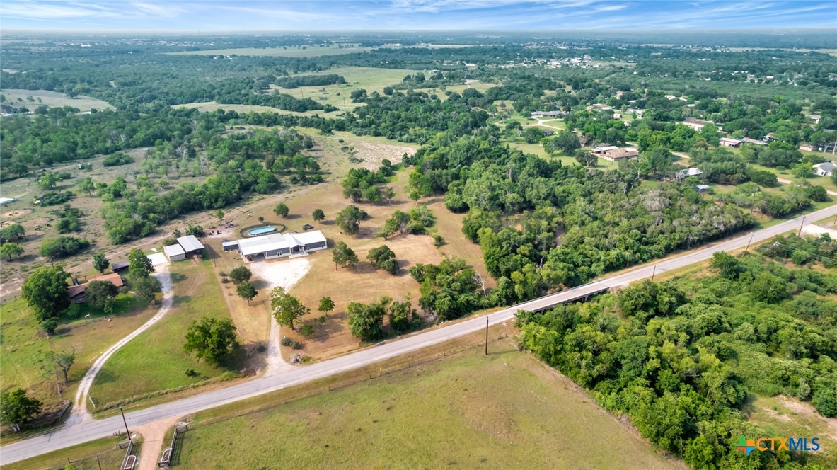 1622 Old Goliad Road