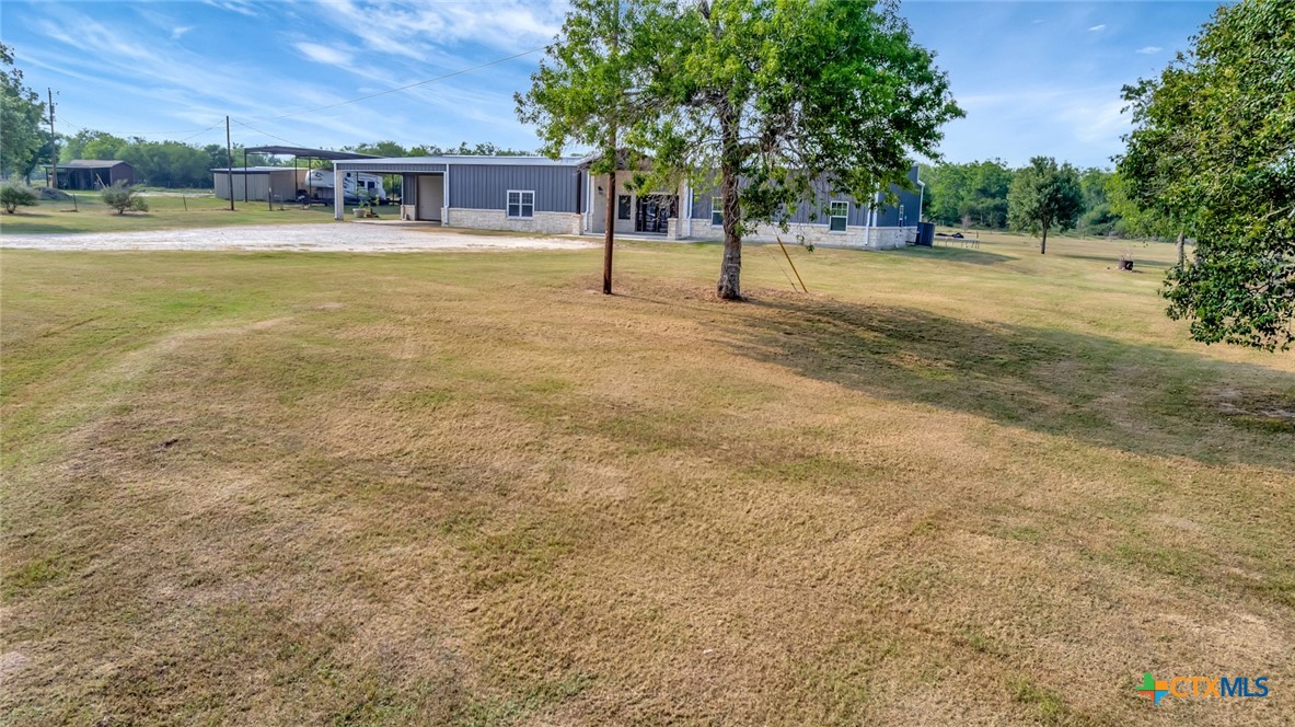 1622 Old Goliad Road