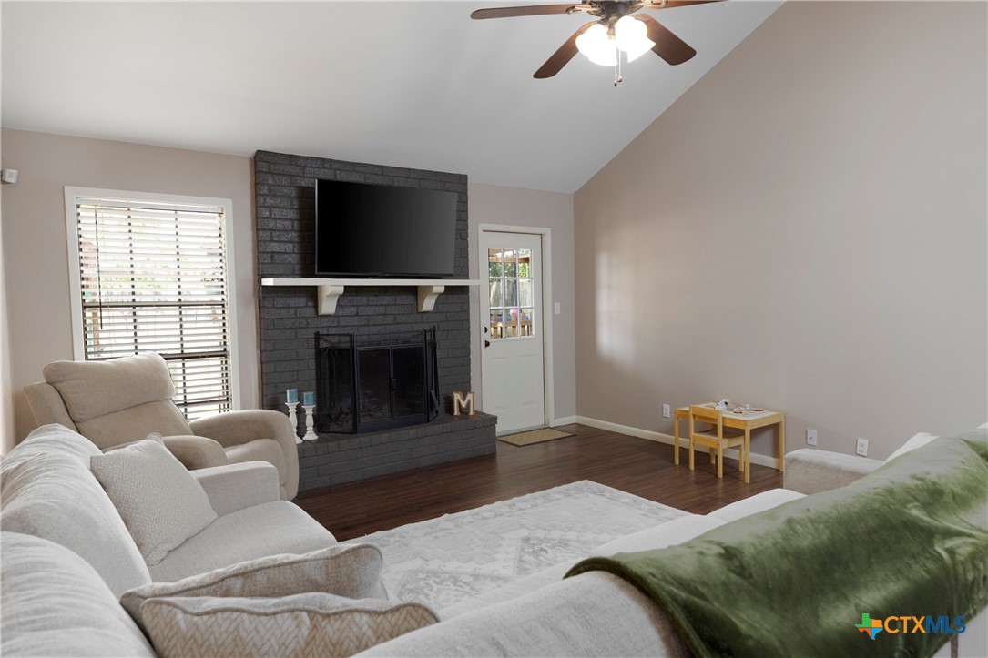 418 Taos Drive
