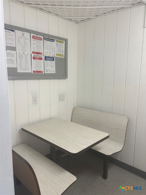 5311 Country Club Drive