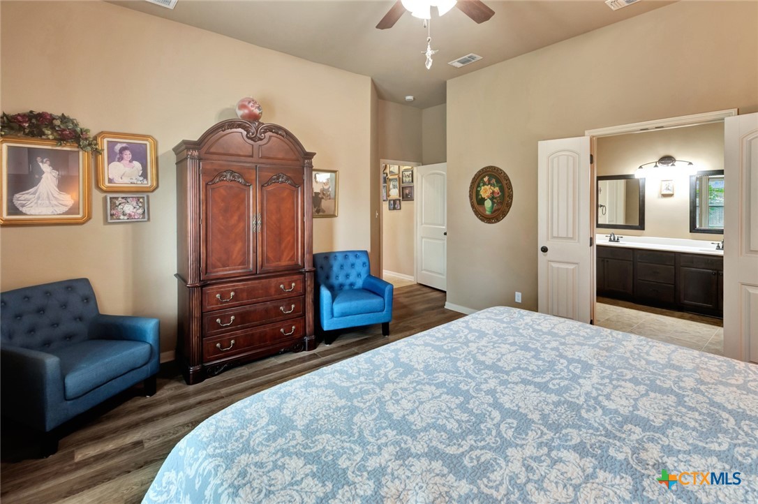 106 Cobble Stone Court