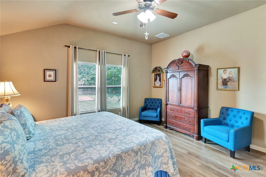 106 Cobble Stone Court