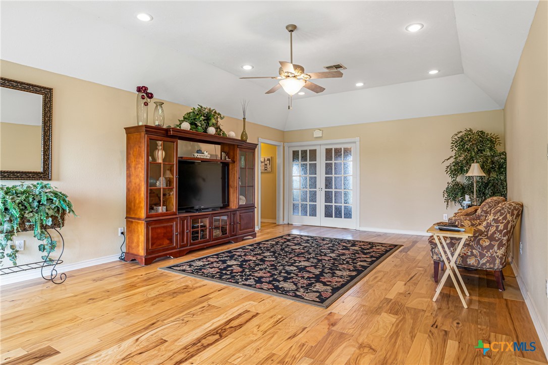 444 E Maxwell Ditch Road