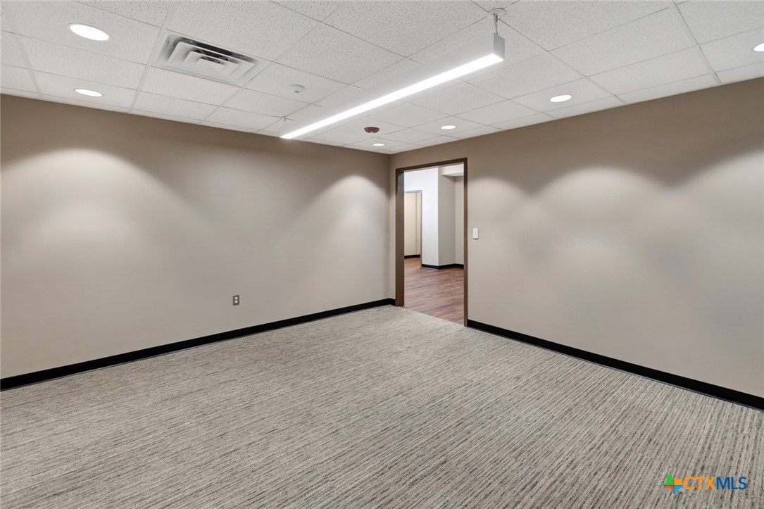 311 E Constitution