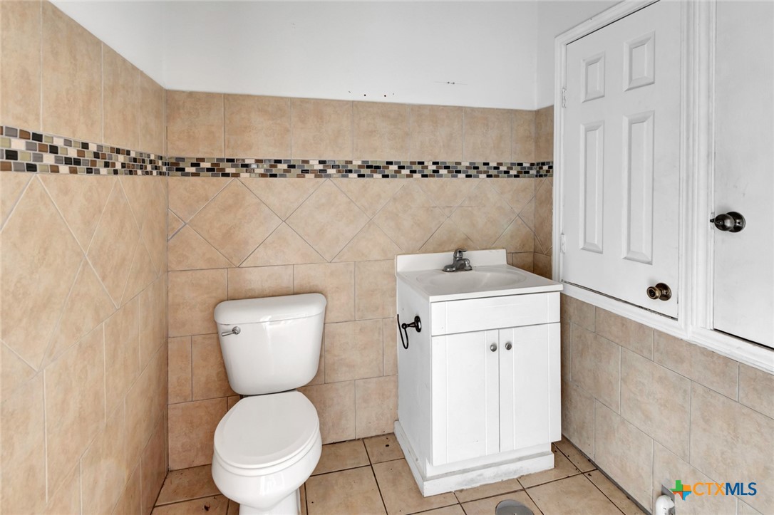 2604 E Mockingbird Lane A