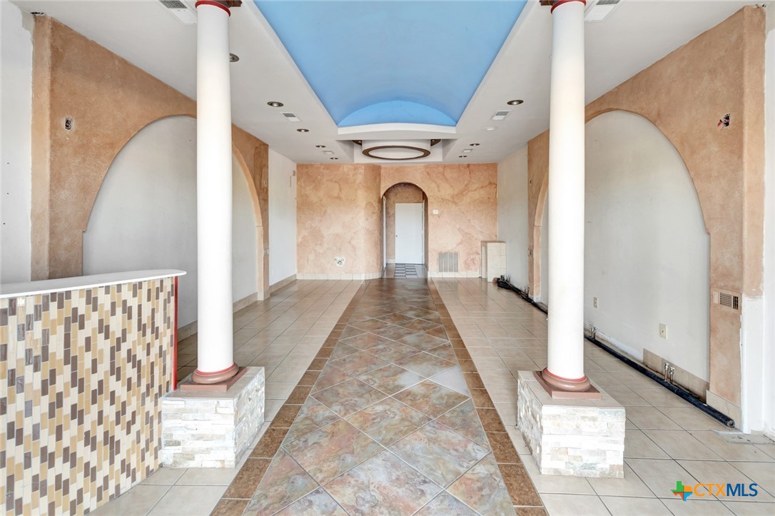 2604 E Mockingbird Lane A