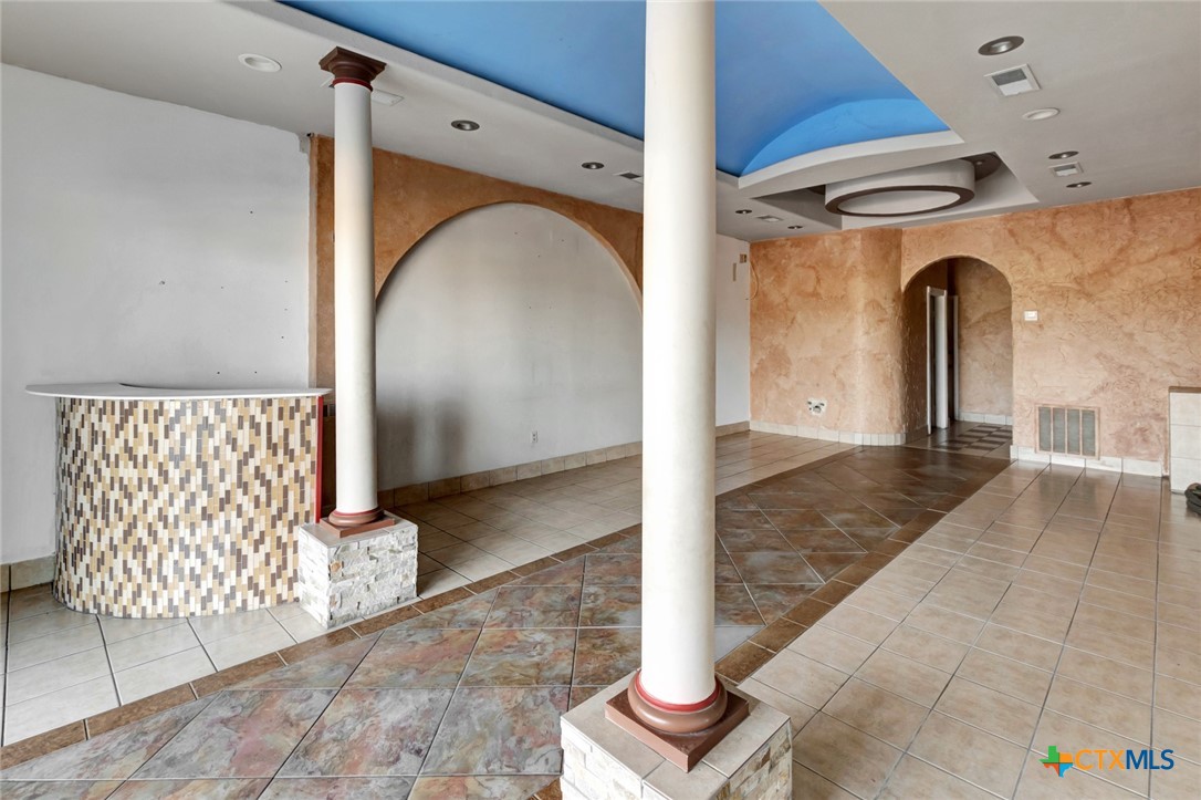 2604 E Mockingbird Lane A