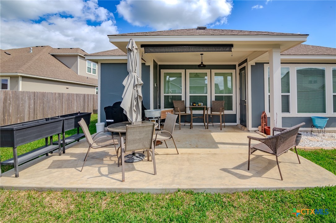 111 Dripping Spring