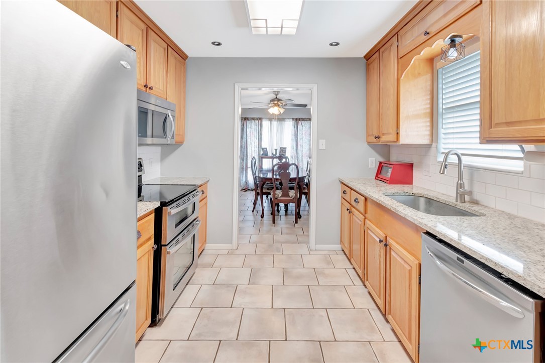 206 Sparrow Lane