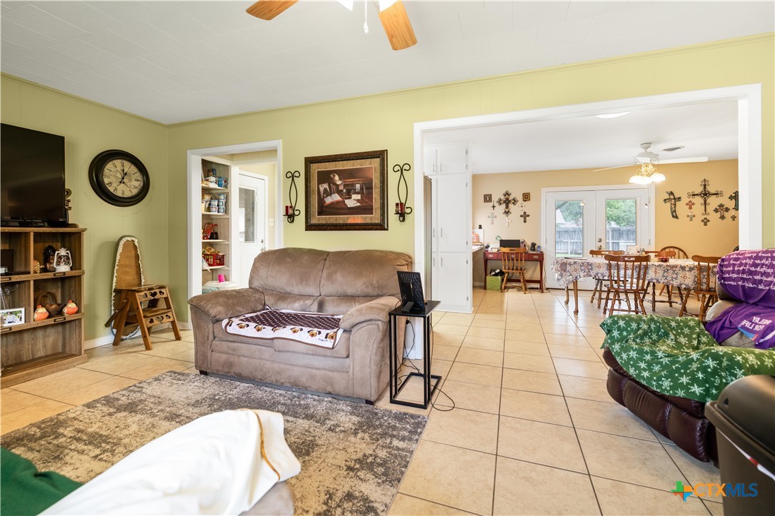 508 W Johnson Street