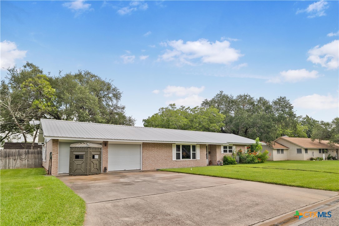 508 W Johnson Street