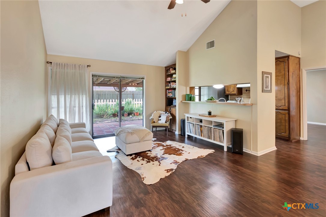 112 Laramie Drive
