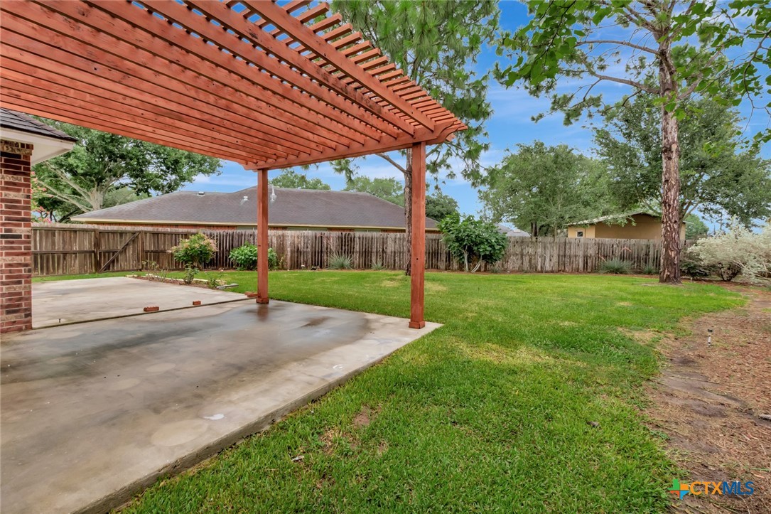 106 Hamlet Court