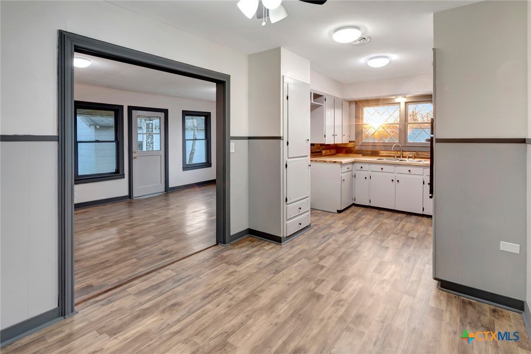 2901 Lone Tree