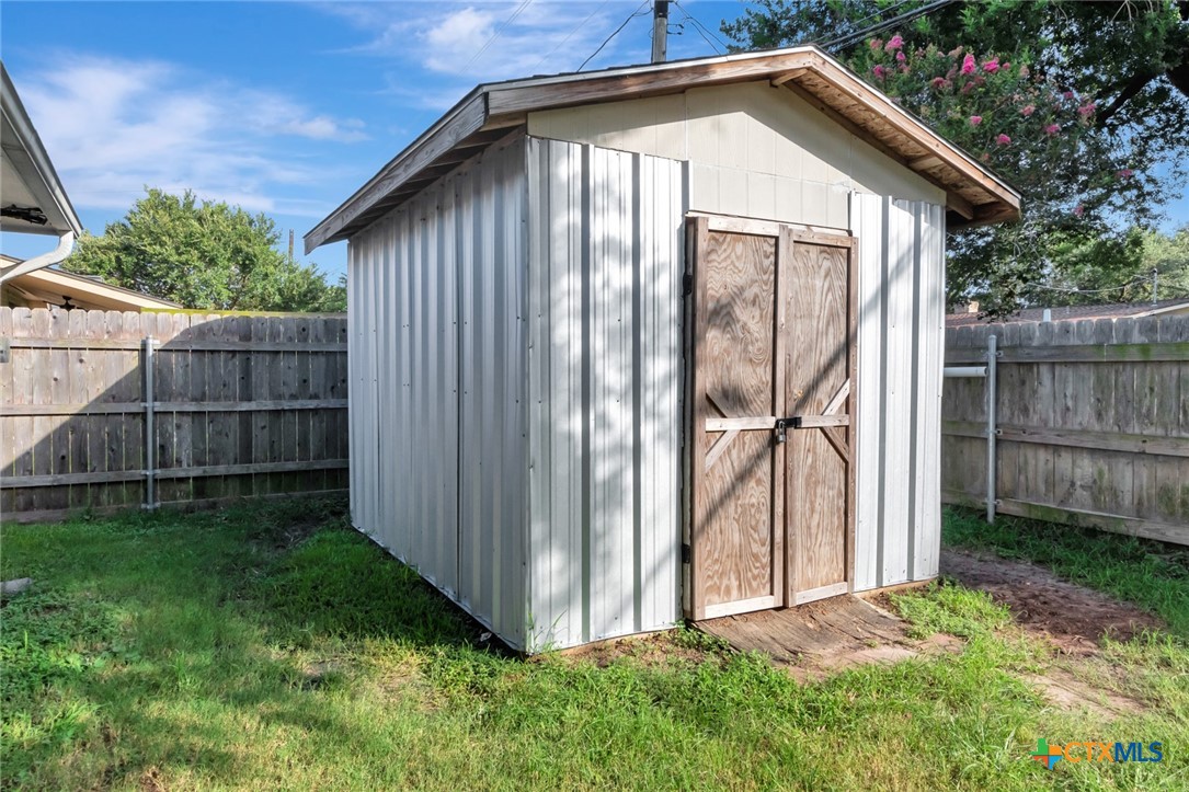 705 Ashland Creek