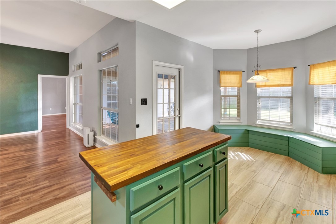 705 Ashland Creek