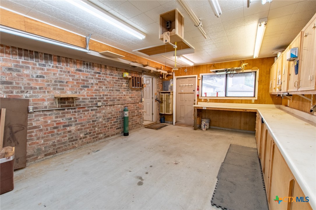 618 Brocton Street