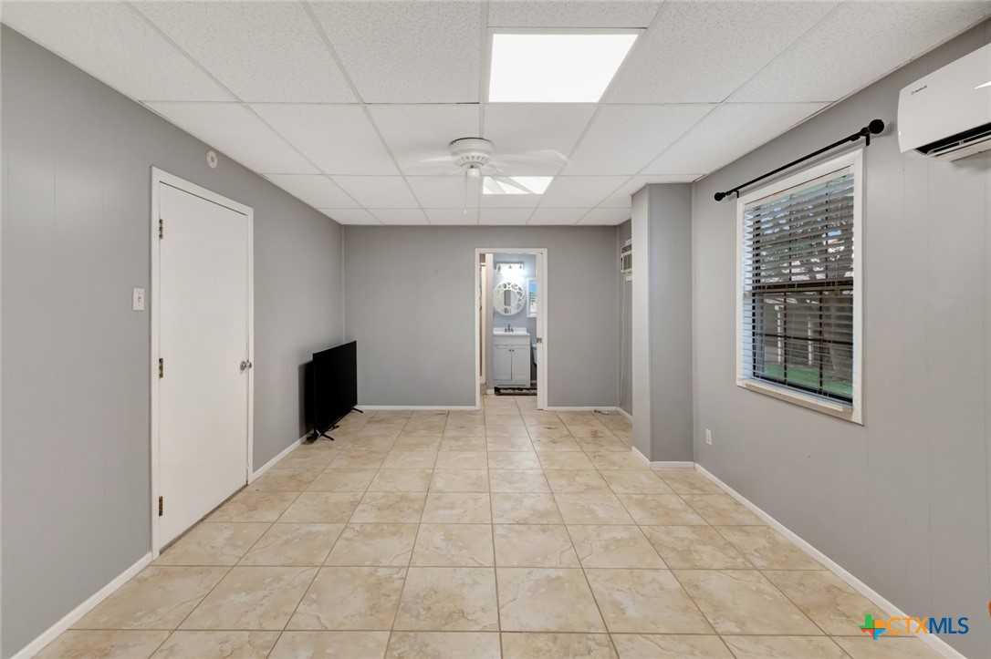 1106 W Jefferson Avenue